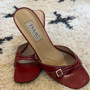 Y2K Isaac Mizrahi Red Open-Toe Kitten Heels – Size 9.5